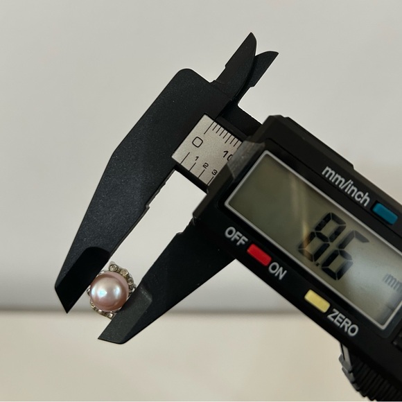 Elegant Pink Freshwater Pearl Ring and Earring Set - Picture 4 of 5